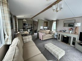 Penrhos Park - Holiday Accommodation 21508 - Mid Wales - 1188013 - thumbnail photo 4