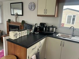 Orchards Holiday Park - Holiday Accommodation 21511 - Suffolk & Essex - 1188015 - thumbnail photo 4