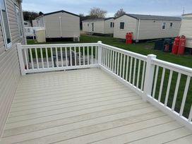 Orchards Holiday Park - Holiday Accommodation 21511 - Suffolk & Essex - 1188015 - thumbnail photo 8