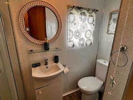 Golden Palm Resort - Holiday Accommodation 21539 - Lincolnshire - 1188021 - thumbnail photo 5