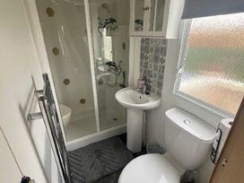 Lyons Winkups and Primrose - Holiday Accommodation 21541 - North Wales - 1188023 - thumbnail photo 12