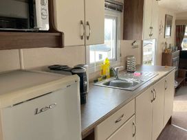 Challaborough Bay Holiday Park - Holiday Accommodation 21557 - Devon - 1188033 - thumbnail photo 10