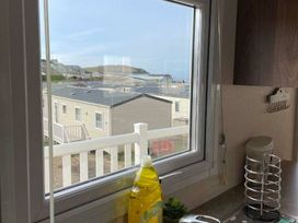 Challaborough Bay Holiday Park - Holiday Accommodation 21557 - Devon - 1188033 - thumbnail photo 12