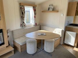 Butlins Skegness - Holiday Accommodation 21561 - Lincolnshire - 1188036 - thumbnail photo 7