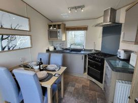 Swanage Bay View - Holiday Accommodation 21567 - Dorset - 1188039 - thumbnail photo 15