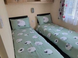 Whitehouse Leisure Park - Holiday Accommodation 21569 - North Wales - 1188041 - thumbnail photo 11