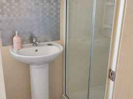 Whitehouse Leisure Park - Holiday Accommodation 21569 - North Wales - 1188041 - thumbnail photo 16