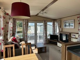 Littlesea Holiday Park - Holiday Accommodation 2158 - Dorset - 1188049 - thumbnail photo 3