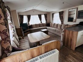 Golden Anchor Holiday Park - Holiday Accommodation 21585 - Lincolnshire - 1188051 - thumbnail photo 6