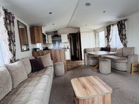 Golden Anchor Holiday Park - Holiday Accommodation 21585 - Lincolnshire - 1188051 - thumbnail photo 8