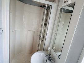Golden Anchor Holiday Park - Holiday Accommodation 21585 - Lincolnshire - 1188051 - thumbnail photo 18