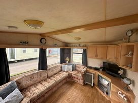 Riverside Caravan Centre - Holiday Accommodation 21587 - Kent & Sussex - 1188053 - thumbnail photo 2