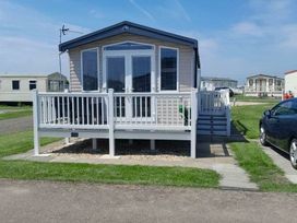 Kingfisher Caravan Park - Holiday Accommodation 21589 - Lincolnshire - 1188055 - thumbnail photo 18