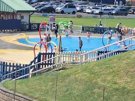 Happy Days Seaside Holiday Park - Holiday Accommodation 21593 - Lincolnshire - 1188059 - thumbnail photo 15