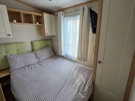 Whitehouse Leisure Park - Holiday Accommodation 21602 - North Wales - 1188065 - thumbnail photo 8