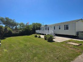 Whitehouse Leisure Park - Holiday Accommodation 21602 - North Wales - 1188065 - thumbnail photo 12