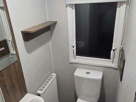 Combe Haven Holiday Park - Holiday Accommodation 21606 - Kent & Sussex - 1188068 - thumbnail photo 9