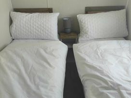 Lyons Caerelwan Holiday Park - Holiday Accommodation 21609 - Mid Wales - 1188070 - thumbnail photo 6