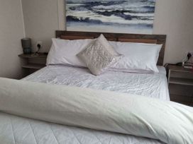 Lyons Caerelwan Holiday Park - Holiday Accommodation 21609 - Mid Wales - 1188070 - thumbnail photo 7