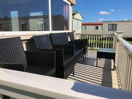 Coastfield Holiday Village - Holiday Accommodation 21617 - Lincolnshire - 1188076 - thumbnail photo 3