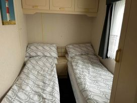 Coastfield Holiday Village - Holiday Accommodation 21617 - Lincolnshire - 1188076 - thumbnail photo 8
