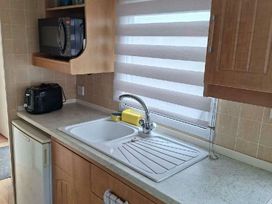 Happy Days Seaside Holiday Park - Holiday Accommodation 21619 - Lincolnshire - 1188077 - thumbnail photo 6