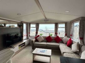 Devon Cliffs Holiday Park - Holiday Accommodation 21623 - Devon - 1188080 - thumbnail photo 4