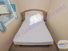 Devon Cliffs Holiday Park - Holiday Accommodation 21624 - Devon - 1188081 - thumbnail photo 8
