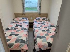 Coghurst Hall Holiday Park - Holiday Accommodation 21625 - Kent & Sussex - 1188082 - thumbnail photo 9