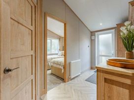 Kelling Heath Holiday Park - Holiday Accommodation 21634 - Norfolk - 1188088 - thumbnail photo 15