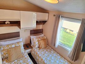 Primrose Valley Holiday Park - Holiday Accommodation 21641 - North Yorkshire (incl. Whitby) - 1188092 - thumbnail photo 17