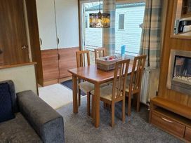 Beacon Fell View Holiday Park - Holiday Accommodation 21653 - Yorkshire Dales - 1188099 - thumbnail photo 4