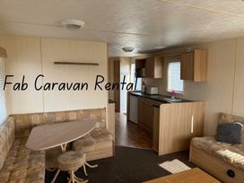 Golden Gate Holiday Centre - Holiday Accommodation 21656 - North Wales - 1188102 - thumbnail photo 8