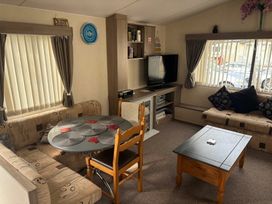 Clarach Bay Holiday Village - Holiday Accommodation 21657 - Mid Wales - 1188103 - thumbnail photo 2