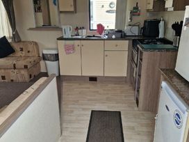 Clarach Bay Holiday Village - Holiday Accommodation 21657 - Mid Wales - 1188103 - thumbnail photo 5