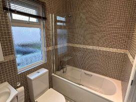 Chesil Beach Holiday Park - Holiday Accommodation 21663 - Dorset - 1188107 - thumbnail photo 10