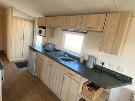 Greenacres Holiday Park - Holiday Accommodation 21664 - North Wales - 1188108 - thumbnail photo 8