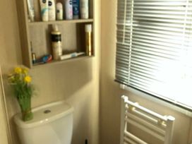 Amble Links Coastal Holiday Park - Holiday Accommodation 21665 - Northumberland - 1188109 - thumbnail photo 12
