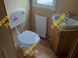 Lyons Sunnysands Holiday Park - Holiday Accommodation 21669 - Mid Wales - 1188111 - thumbnail photo 11