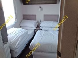 Lyons Sunnysands Holiday Park - Holiday Accommodation 21670 - Mid Wales - 1188112 - thumbnail photo 3