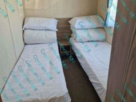 Lyons Sunnysands Holiday Park - Holiday Accommodation 21671 - Mid Wales - 1188113 - thumbnail photo 3