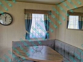 Lyons Sunnysands Holiday Park - Holiday Accommodation 21671 - Mid Wales - 1188113 - thumbnail photo 5