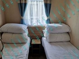 Lyons Sunnysands Holiday Park - Holiday Accommodation 21671 - Mid Wales - 1188113 - thumbnail photo 12