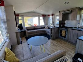 Clarach Bay Holiday Village - Holiday Accommodation 21674 - Mid Wales - 1188116 - thumbnail photo 3