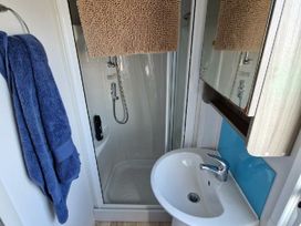 Clarach Bay Holiday Village - Holiday Accommodation 21674 - Mid Wales - 1188116 - thumbnail photo 16