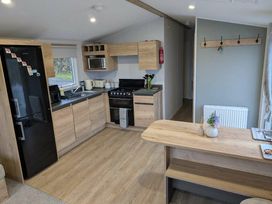 Brynowen Holiday Park - Holiday Accommodation 21677 - Mid Wales - 1188118 - thumbnail photo 7