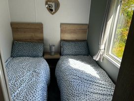 Brynowen Holiday Park - Holiday Accommodation 21677 - Mid Wales - 1188118 - thumbnail photo 10