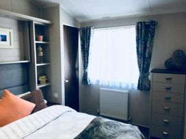 Wild Duck Holiday Park - Holiday Accommodation 21699 - Norfolk - 1188133 - thumbnail photo 9
