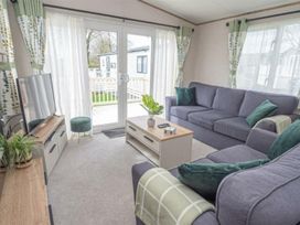 Ashbourne Heights Holiday Park - Holiday Accommodation 21704 - Peak District & Derbyshire - 1188136 - thumbnail photo 3