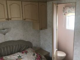 Clarach Bay Holiday Village - Holiday Accommodation 21706 - Mid Wales - 1188137 - thumbnail photo 4